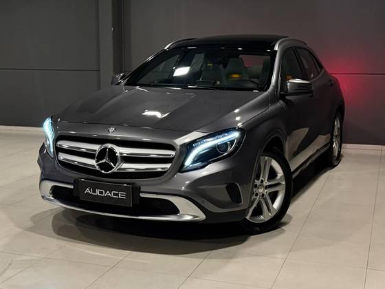MERCEDES-BENZ GLA 250 2.0 16V TURBO GASOLINA VISION 4P AUTOMÁTICO